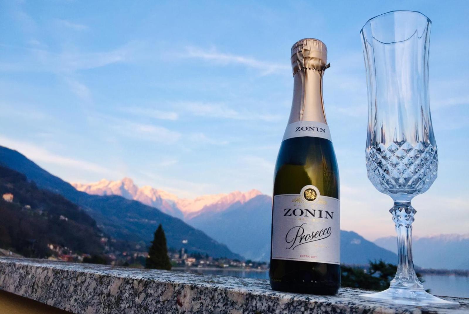 Appartamento Ca' Spàss Gera Lario Esterno foto